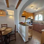 Beachnear Terraced House With Wonderful Sea-views *