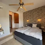 Beachnear Terraced House With Wonderful Sea-views Vakantiehuis Dénia