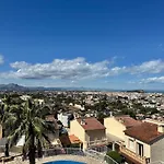 Beachnear Terraced House With Wonderful Sea-views Vakantiehuis
